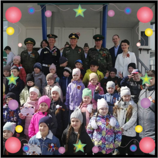 В рамках работы творческой группы по патриотическому воспитанию: Конкурс - смотр «Песни и строя». В рамках работы творческой группы по патриотическому воспитанию: Конкурс - смотр «Песни и строя».