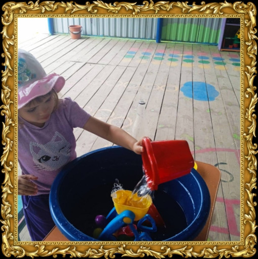 "Игры с водой". "Игры с водой".